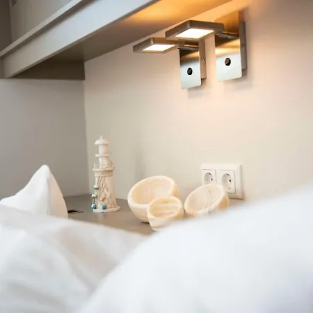 Hausboot Albatros - Lp4 Botel