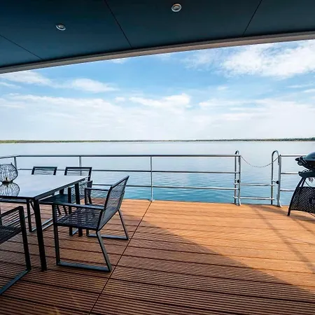 Botel Hausboot Albatros - Lp4