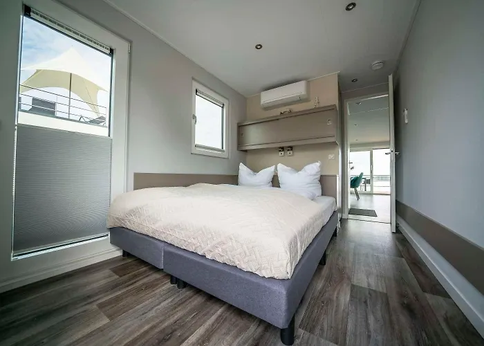 Hausboot Albatros - Lp4 فتشاو