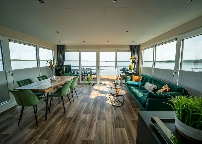 Hausboot Albatros - Lp4 * فتشاو